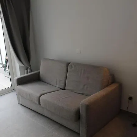Apartment Ruim Nieuwbouwappartement Oostduinkerke
